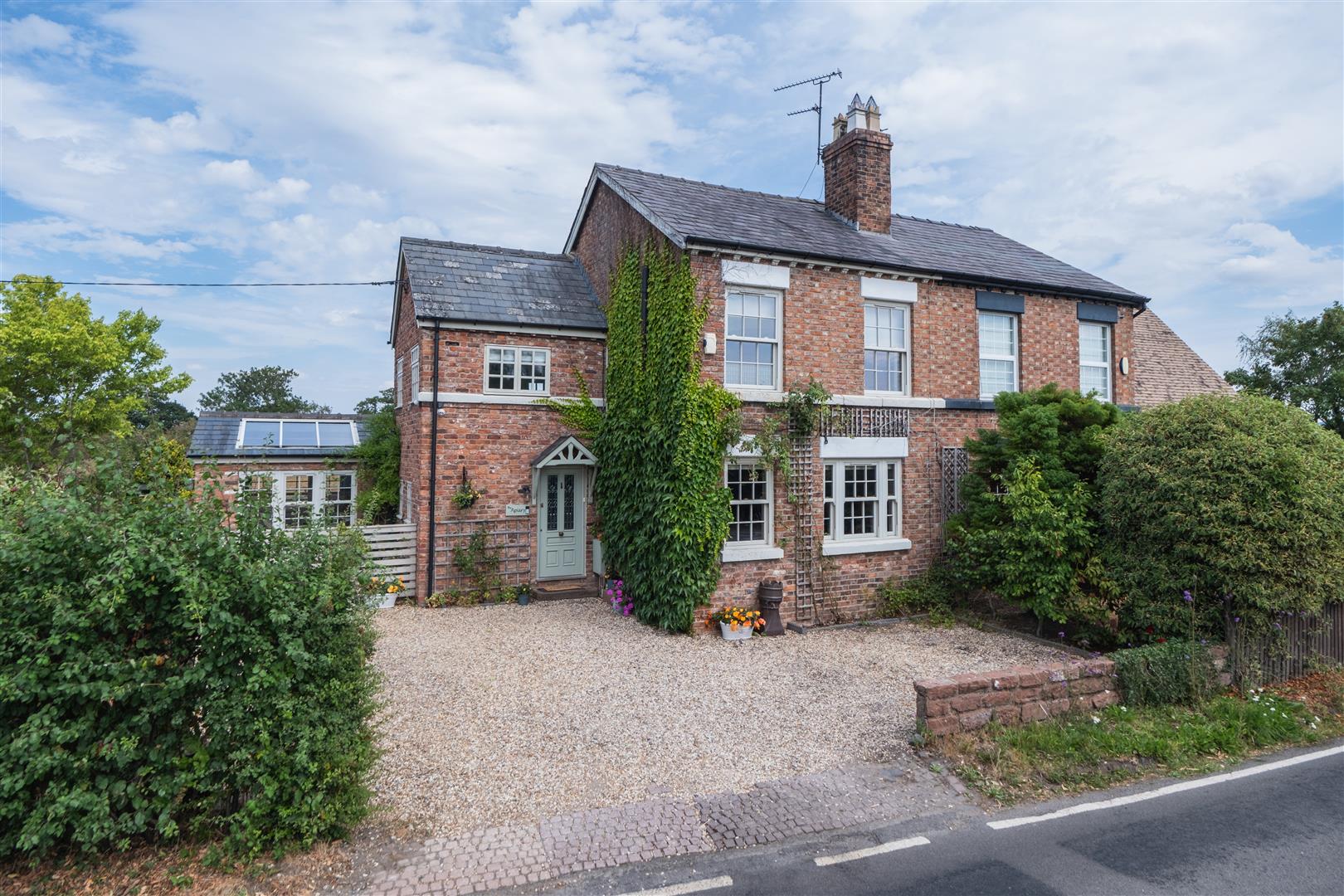 3 bedroom Semi Detached House for Sale in Gatesheath Nr. Tattenhall